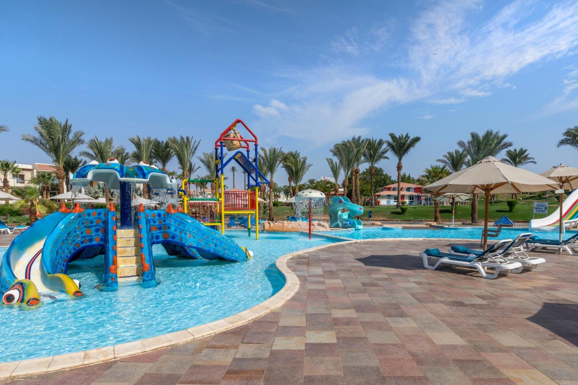 Xperience Kiroseiz Aquapark Premier-Naama Bay Hotel Sharm el-Sheikh Ngoại thất bức ảnh Aqua Park at Hilton Sharm El Sheikh Resort
